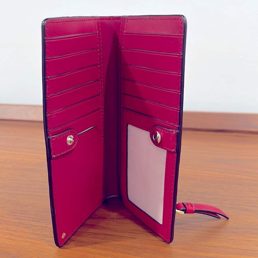 NWT wallet Kate Spade ♠️ red